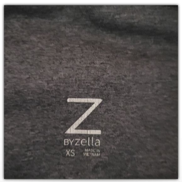 Z By Zella capri length leggings with sheer Black mesh on back size xs - Picture 4 of 7